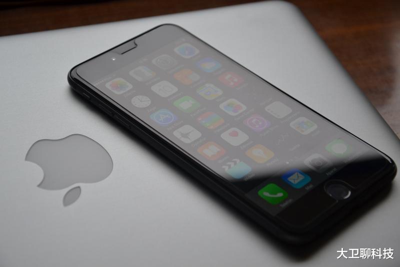 倒计时20天！苹果“遮羞布”被扯，外媒：欧盟下达“最后通牒”