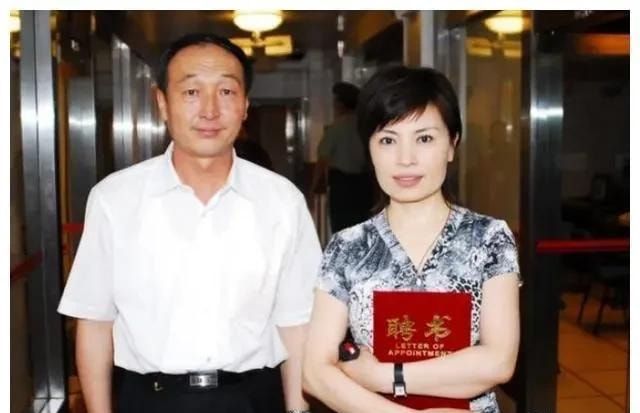 李瑞英|开播前15分钟，李瑞英接到儿子坠楼的消息，可她坚持笑着完成直播