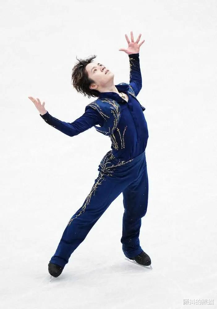 日本队|宇野昌磨花滑世锦赛男单金牌！首次世界第一 男女双金 日本大满贯