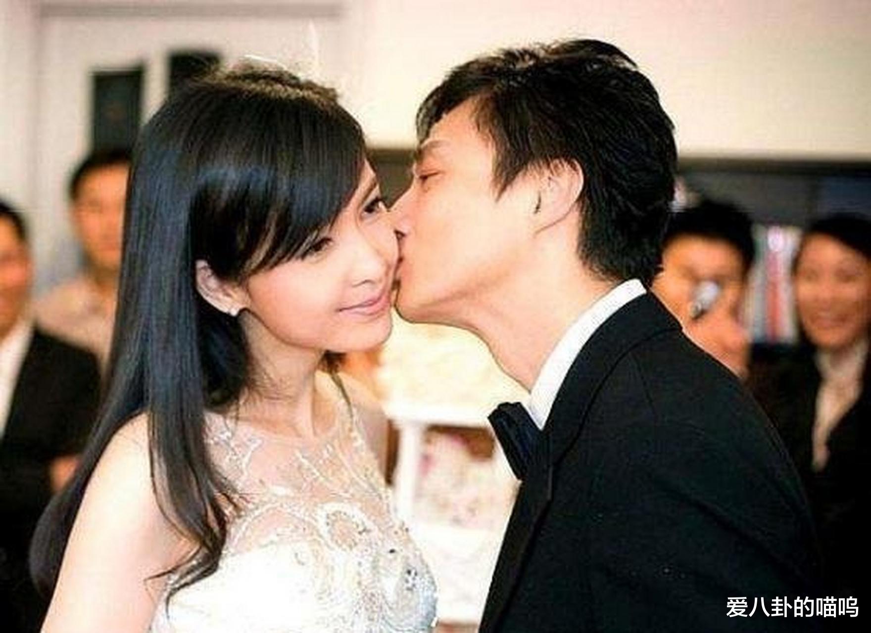 周慧敏|倪震都出去偷吃了，周慧敏还答应他的求婚，女神为何如此委曲求全