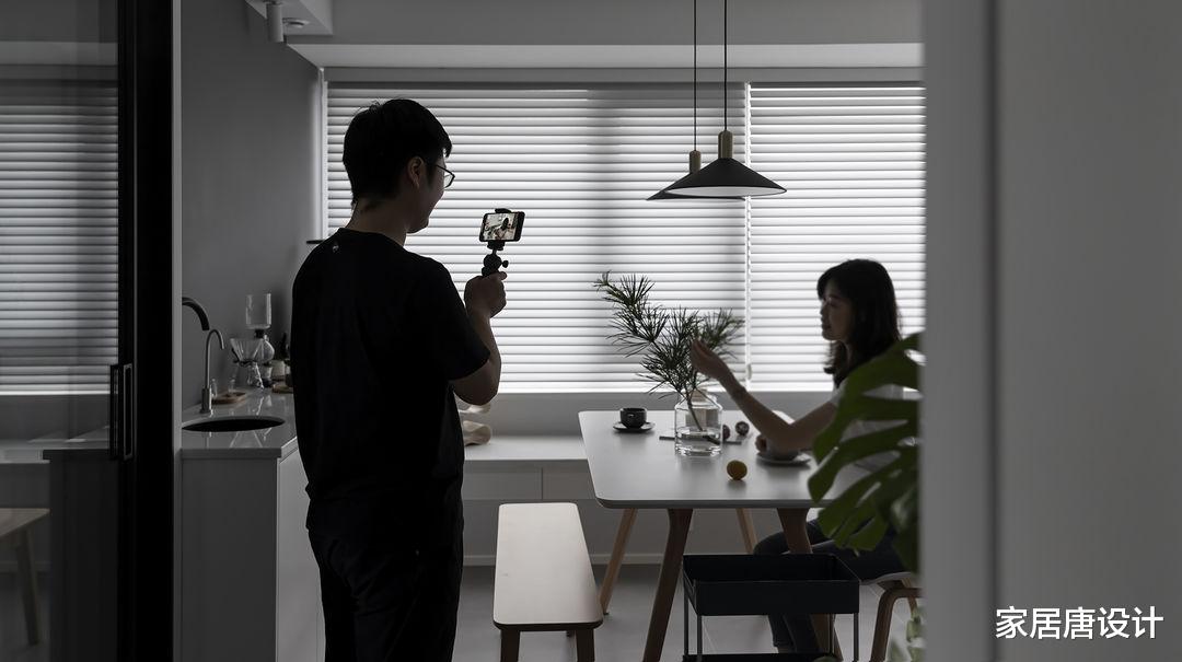 胆大心细的业主，装修全程未出现，没想到效果竟也很好