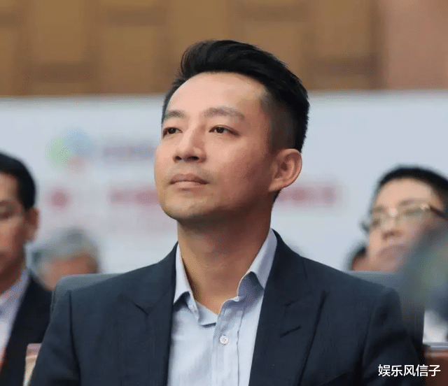 大S|大S与前男友官宣结婚，男方正面照曝光，年过50仍未婚