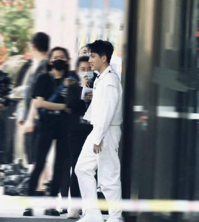 刘丹|刘丹首谈孙女移居内地读书,满脸疼爱露不舍,称刘恺威杨幂有计划