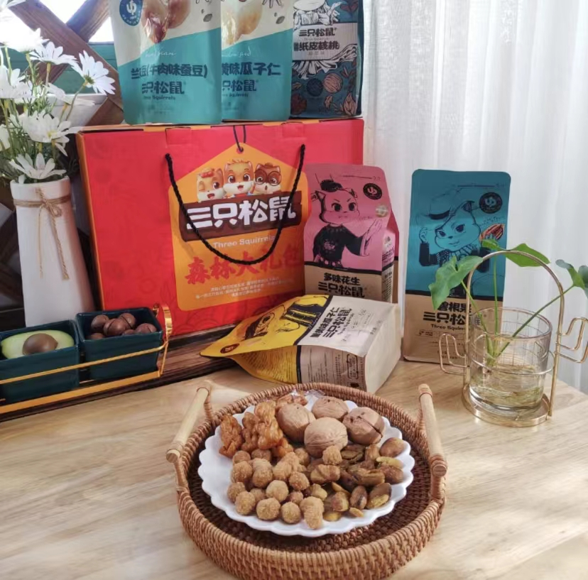 买年货时，别总买花生瓜子，这4种零食多囤些，一家大小都喜欢吃
