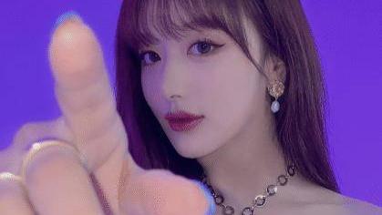 孔雪儿|孔雪儿“未修图”照片被疯传，看清真实身材后，难怪总说要漂亮！