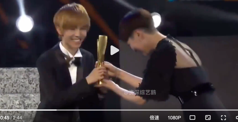 海清|简直是袁立的徒弟呀,有过之无不及...