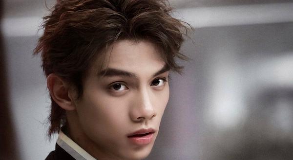 周扬青|笑不活了！网曝周扬青段星星公园栏杆处热吻，网友：菀菀类猪知否