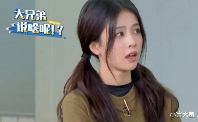 白梦妍|“笑出鹅叫”白鹿：被于正力捧压番关晓彤，成名后带闺蜜一起致富