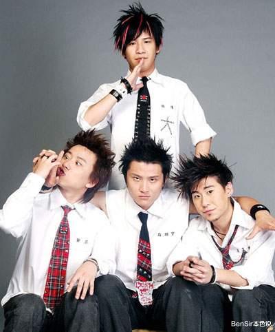 花儿乐队|忆花儿乐队:未成年摇滚乐队?他们的故事几乎就是中国摇滚消亡史