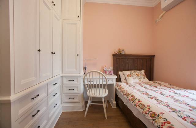 家里的小户型没地方做书房？挤我都要在这里挤个出来