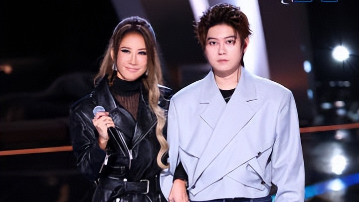 李玟|李玟删除好声音相关内容，疑似原因曝光，粉丝怒冲节目评论区