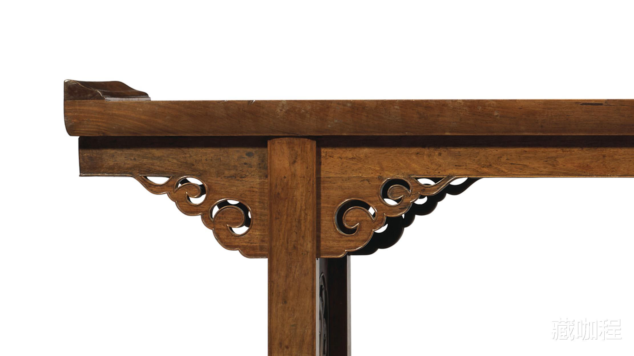 |云头滚滚、仙气飘飘,黄花梨翘头大案踩铁力托泥