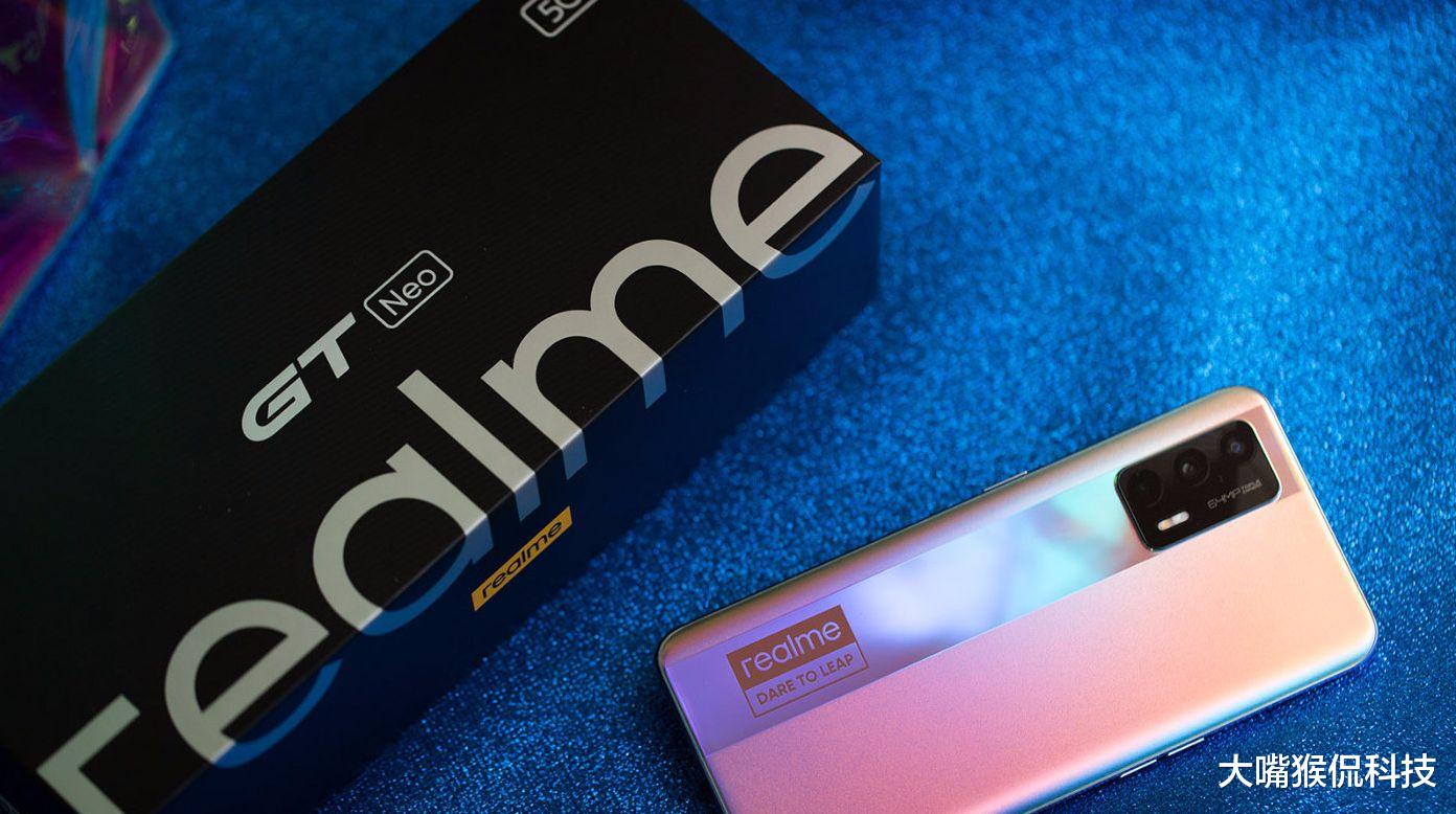 |中端市场产品降价，配置表现优势明显，市场表现情况还值得入手吗