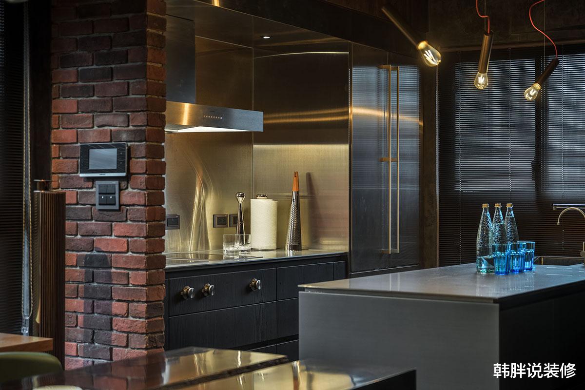 66㎡小户型新房,全屋贴满红砖,朴实无华,却又复古迷人