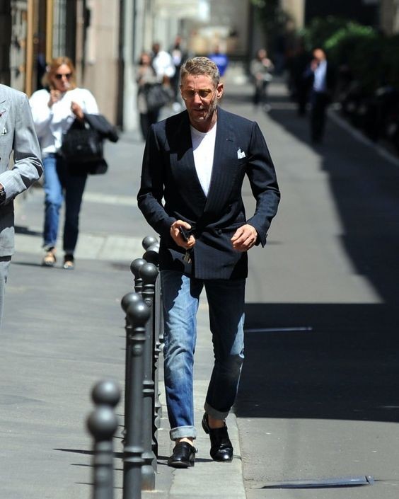 穿衣搭配|西装+牛仔裤，才是男人的经典造型，穿好了让气质真的很加分