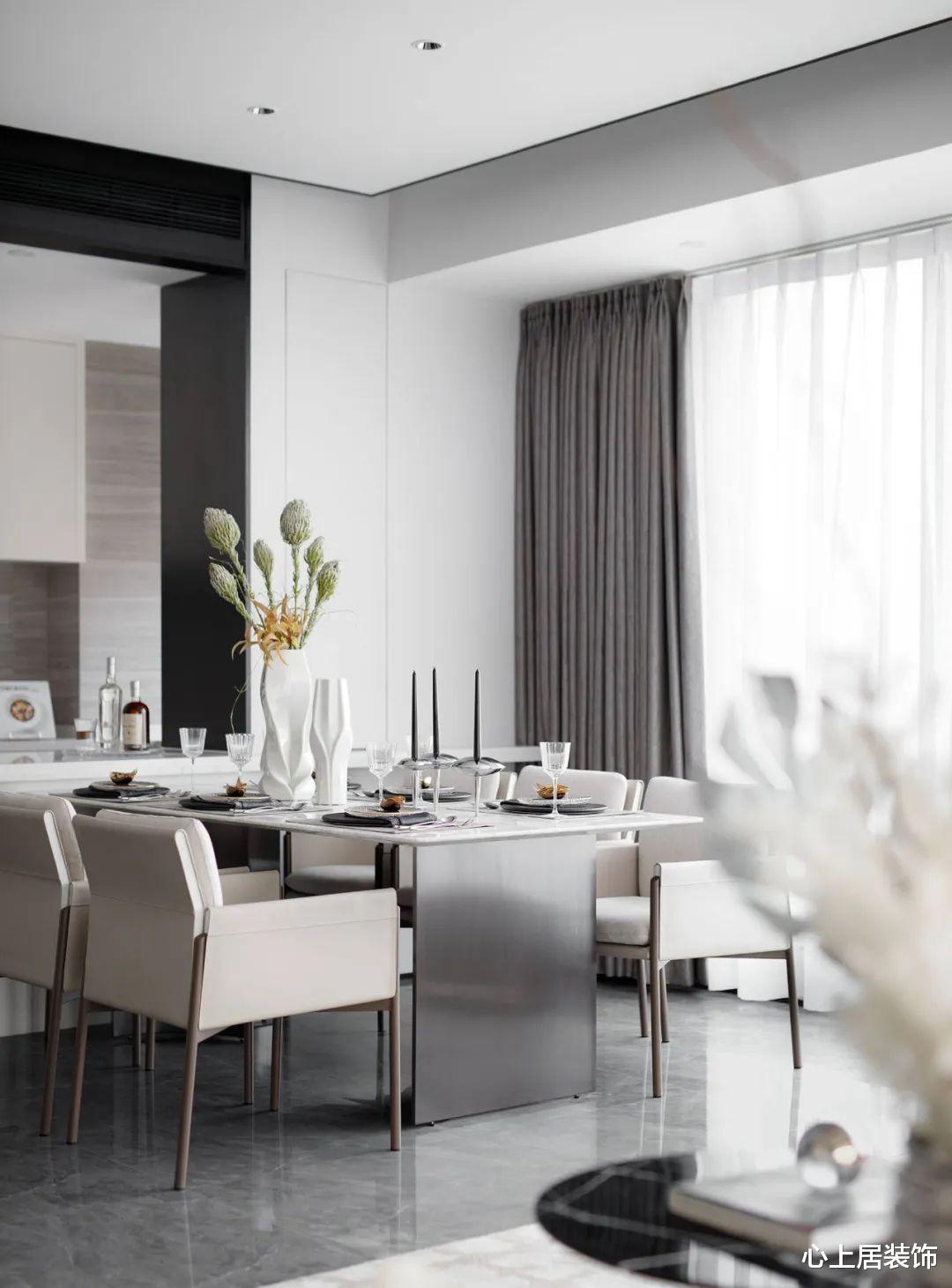 临湖而居的理想栖息之所,185㎡轻奢大宅,人与湖的对望