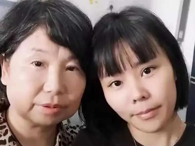 老杜故伎重演被赶出法庭；谢律慌不择言遭两次训诫，网友：痛快