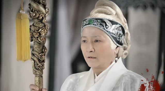 郑佩佩|怀孕8次流产4次，40岁如愿生下男孩后，郑佩佩为何净身出户？