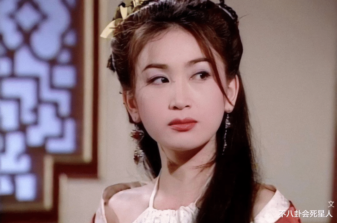 温碧霞|7位港圈女神现状：发福油腻装少女，整容脸蛋全靠p，个个都垮了