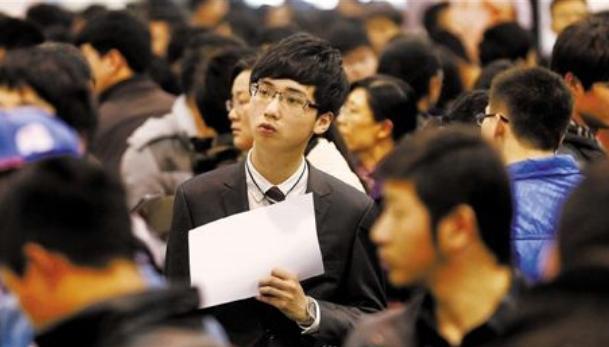 医生|“标准女婿”职业排行榜，公务员遭“嫌弃”，榜首让岳父喜笑颜开