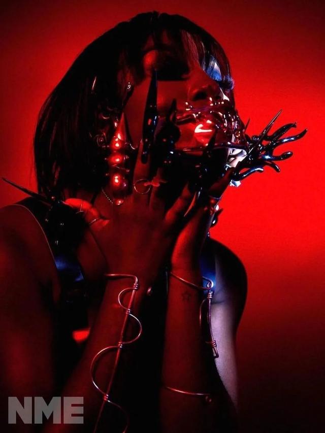 刘海 你不好好打扮的样子,「怪美」的