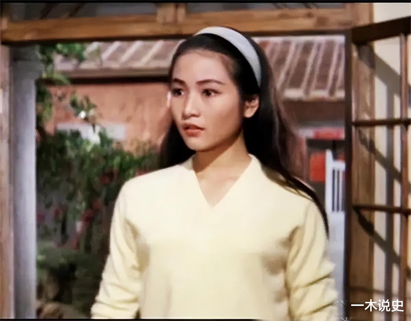 郑佩佩|18岁未婚先孕，33年拒和子相认，抢闺密男友，写出《我的前半生》