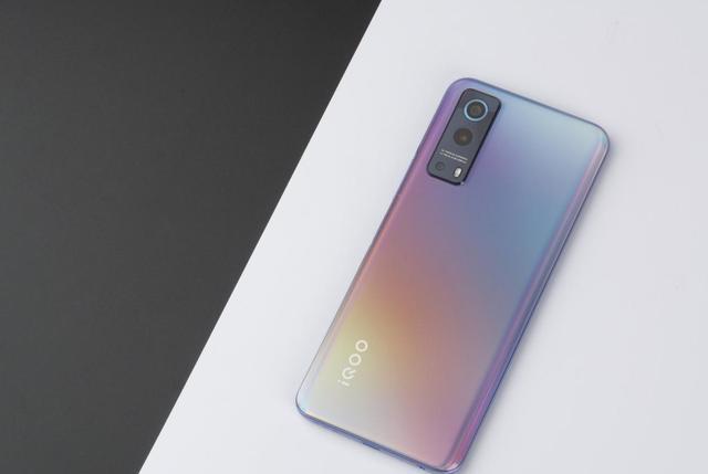 vivo|vivo几个系列有什么不同?vivo哪个系列性价比高?原来区别在这里