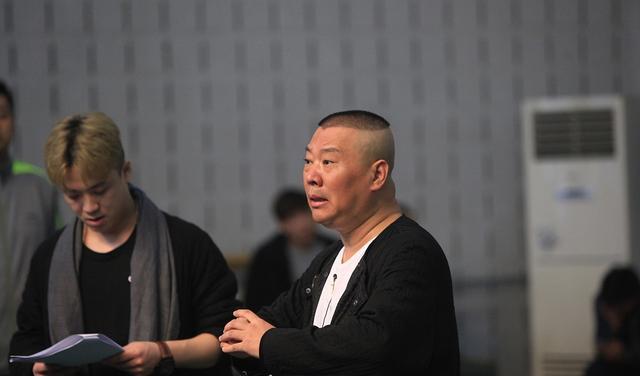 瞿颖|德云社为什么不捧陶阳?认干儿子建麒麟剧社,还要怎么捧?