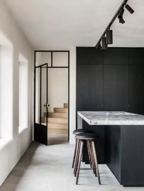 突然火爆设计圈的“微水泥”装修,到底好在哪里?