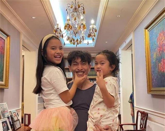 |泰剧女神Aff带女儿看望爷爷，前小叔子晒照，前夫点赞