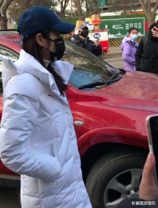 明星|央视春晚第三次联排，众明星“全副武装”低调现身，您能认出几位？