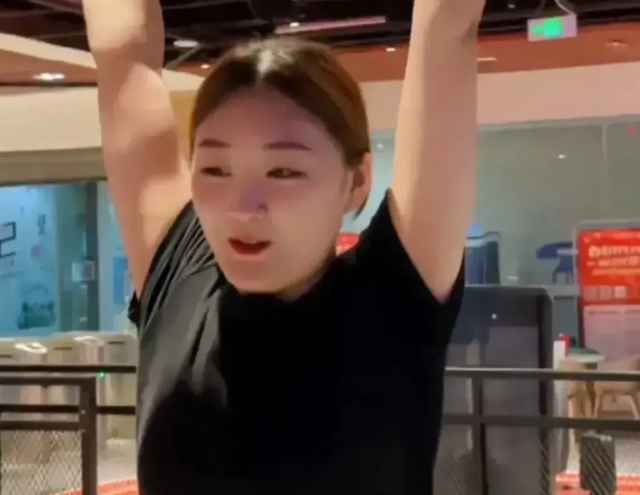 陈亚男|恭喜！陈亚男被富豪看中，于年底结婚，对方送价值5000W传媒公司