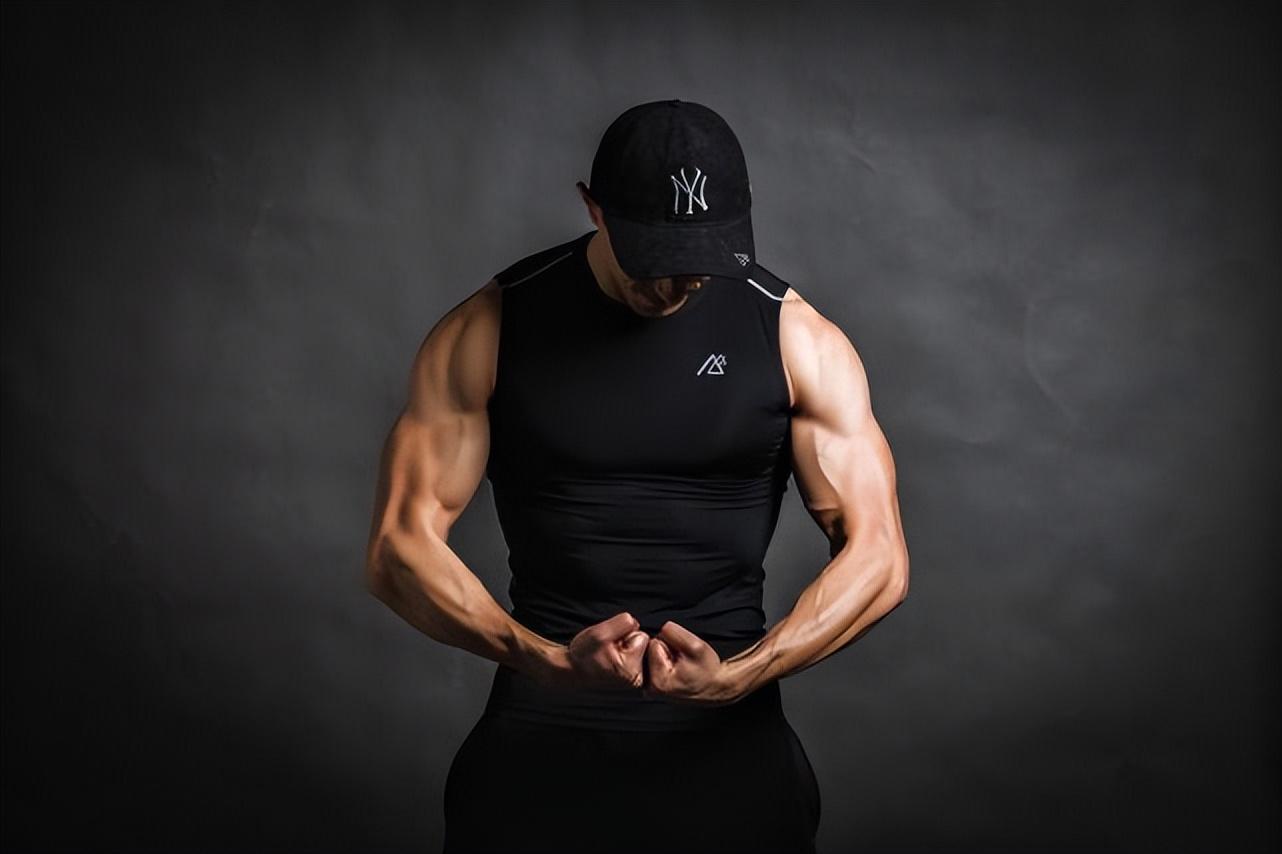 短发|在抖音，你崇拜的健身网红，实际上是整个健身圈最鄙视的人