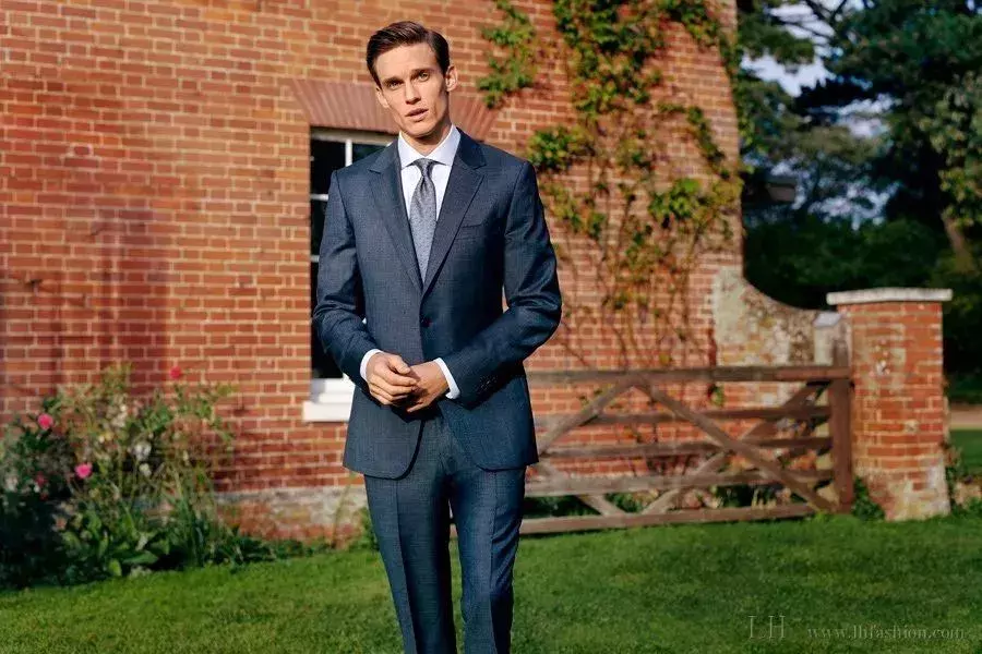 这些中档西装牌子,代表的就是“性价比”