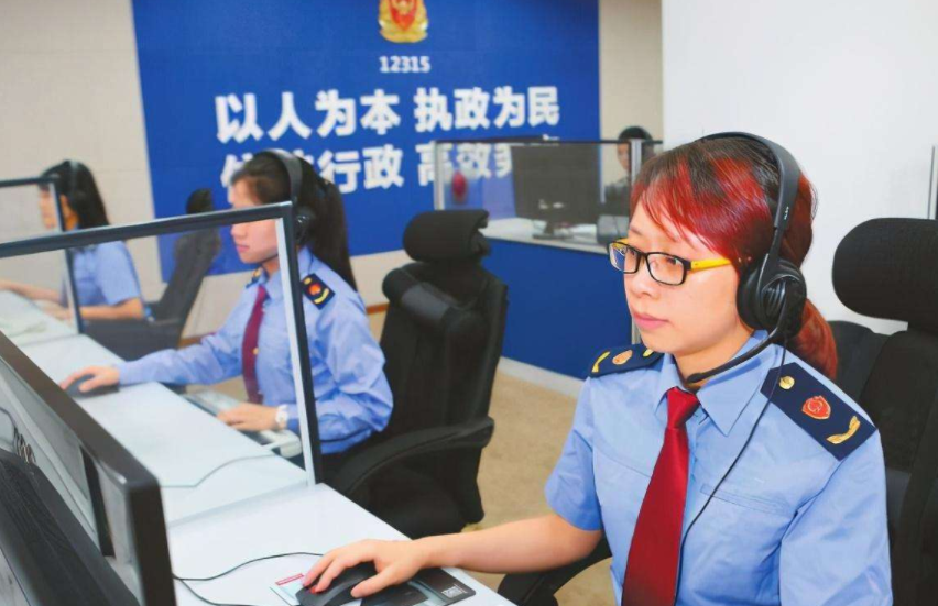 教师|什么职业是长辈眼里的“理想女婿”？教师排名第五，榜首备受争议