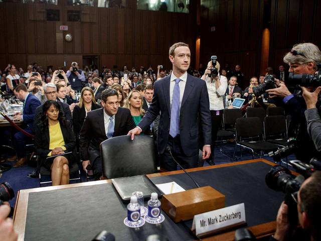 马克·扎克伯格|为何有人说扎克伯格是机器人？网友分析2018听证会，发现了什么？