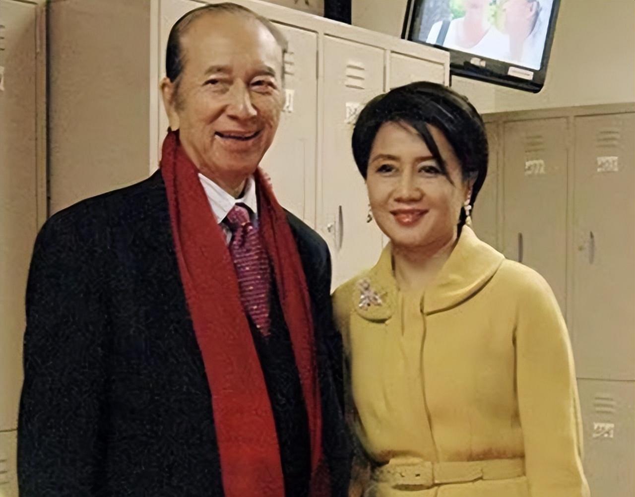 何猷邦|二房四房恶斗多年，四太上位的关键竟是因为掌握何猷邦身世秘密