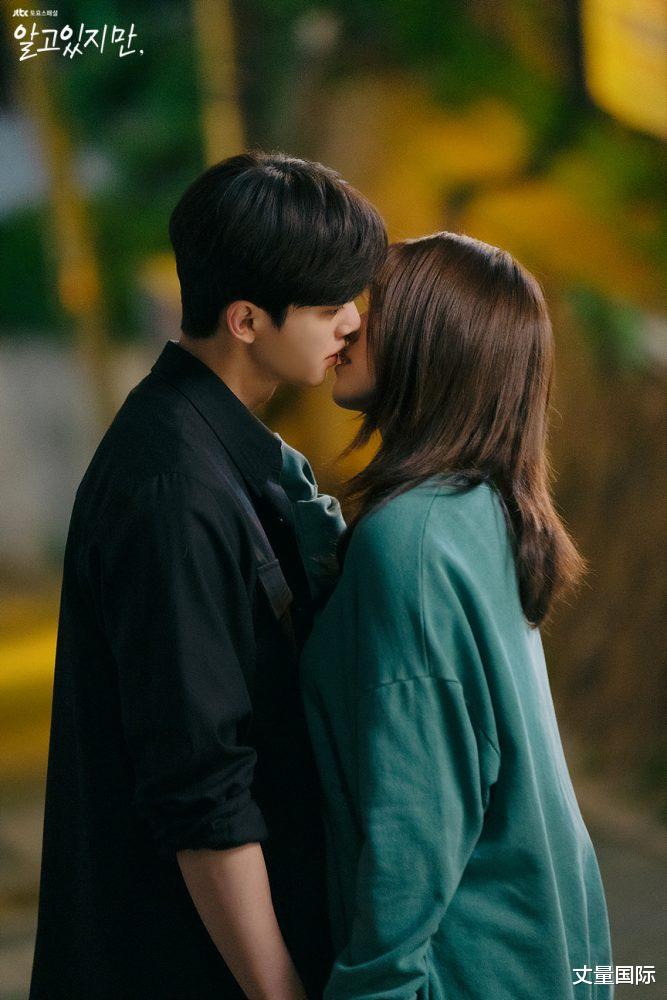 男神|盘点13位「超会吻韩剧男神」，朴珍荣、宋江都榜上有名！