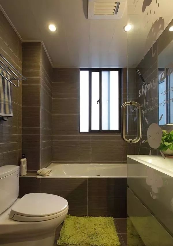 卫生间再小也要装个浴缸,知道的人可能真不多!