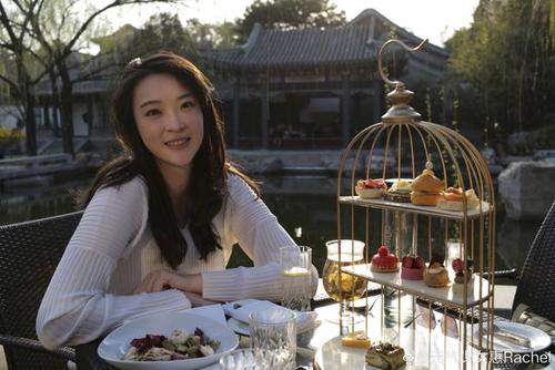 惠若琪|女排最美球员惠若琪，喜获新岗位，薪资曝光惊呆网友，纷纷羡慕！