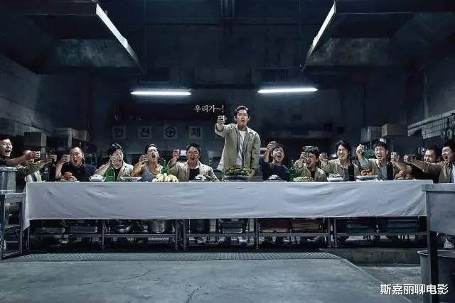 电影|那个擅长拍神颜双男主的导演，又带着高分新作来了