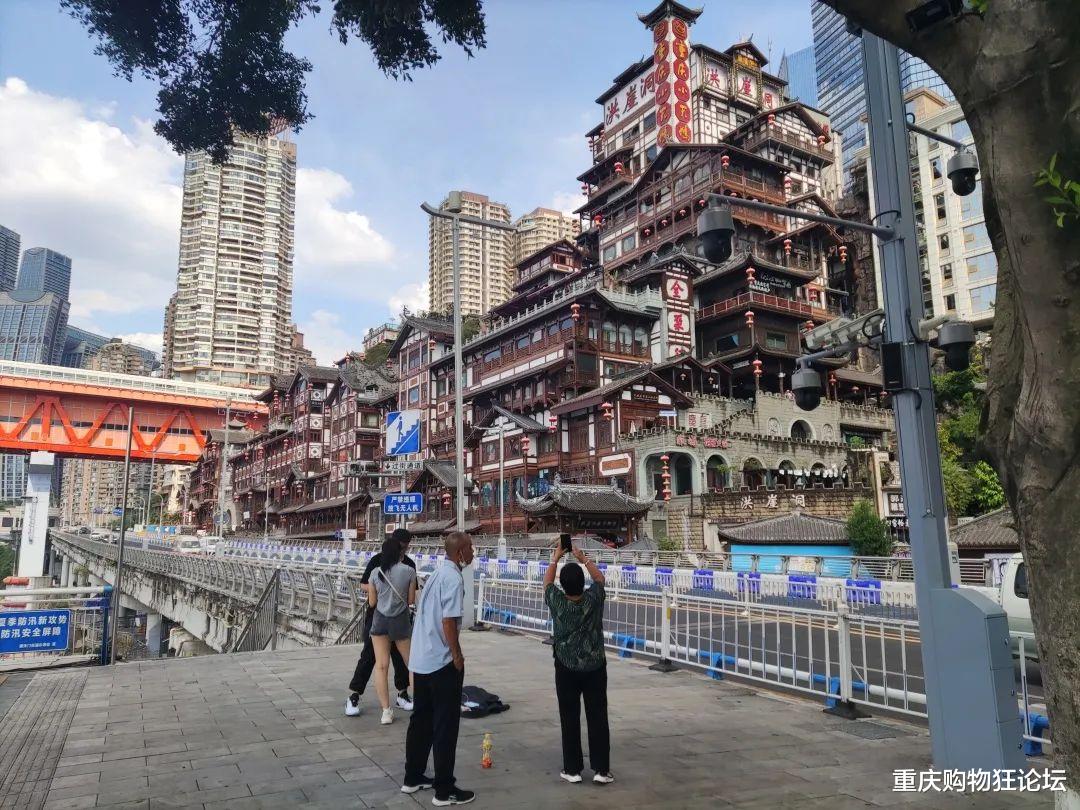 高原|地表60℃+！这个天来重庆旅游的才是真正的孤勇者！