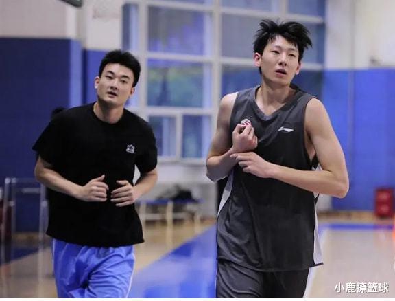 辽宁男篮|正式离队！辽宁男篮裁掉29岁锋线大将，杨鸣开始清理混子球员