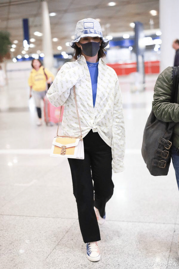 明星|把奢侈大牌穿成地摊货，这些明星简直是“时尚灾难”啊