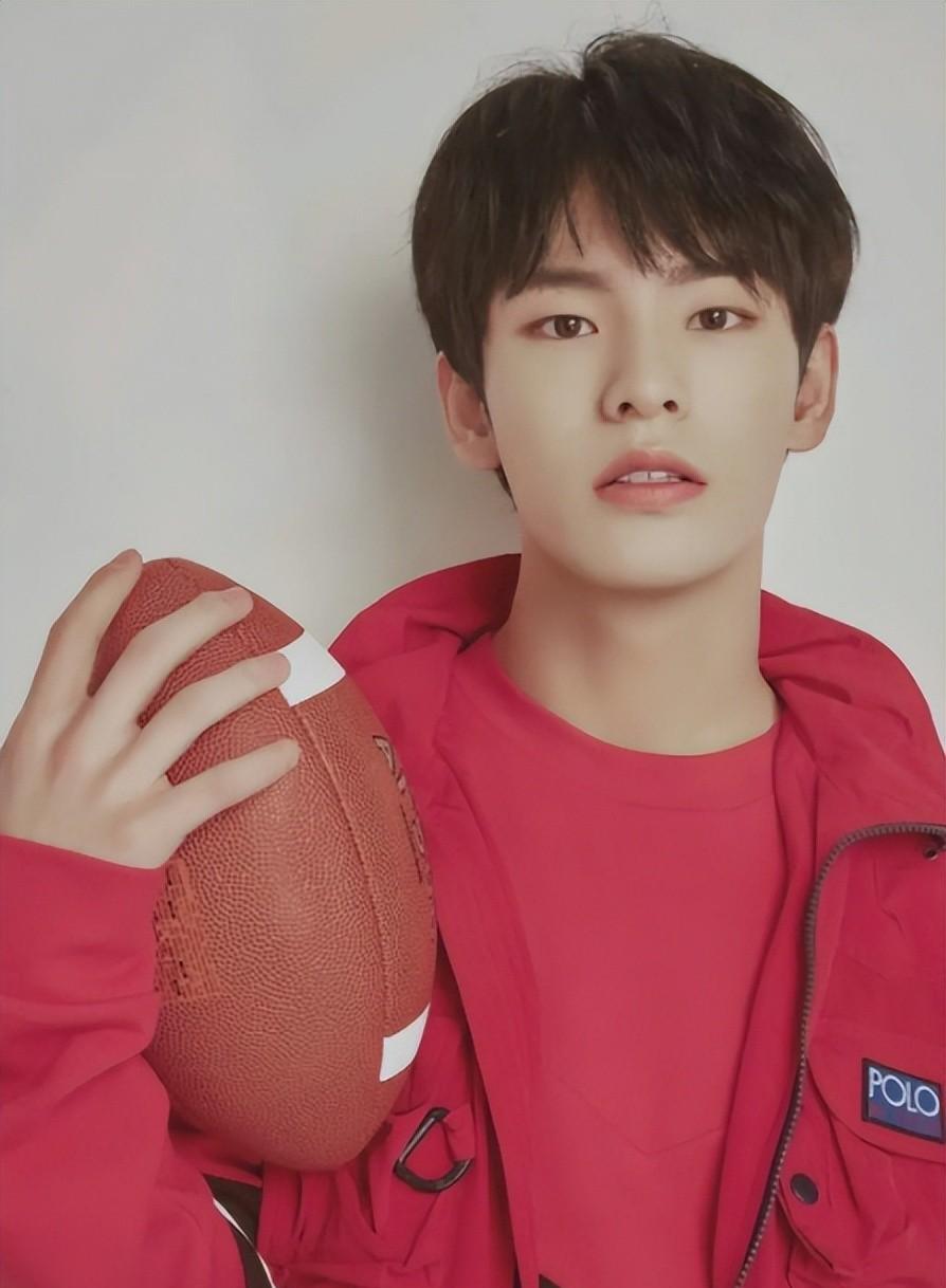 汪希玥|知名狗仔称明天中午要放大瓜,候选人数有9位,流量鲜肉都在其中