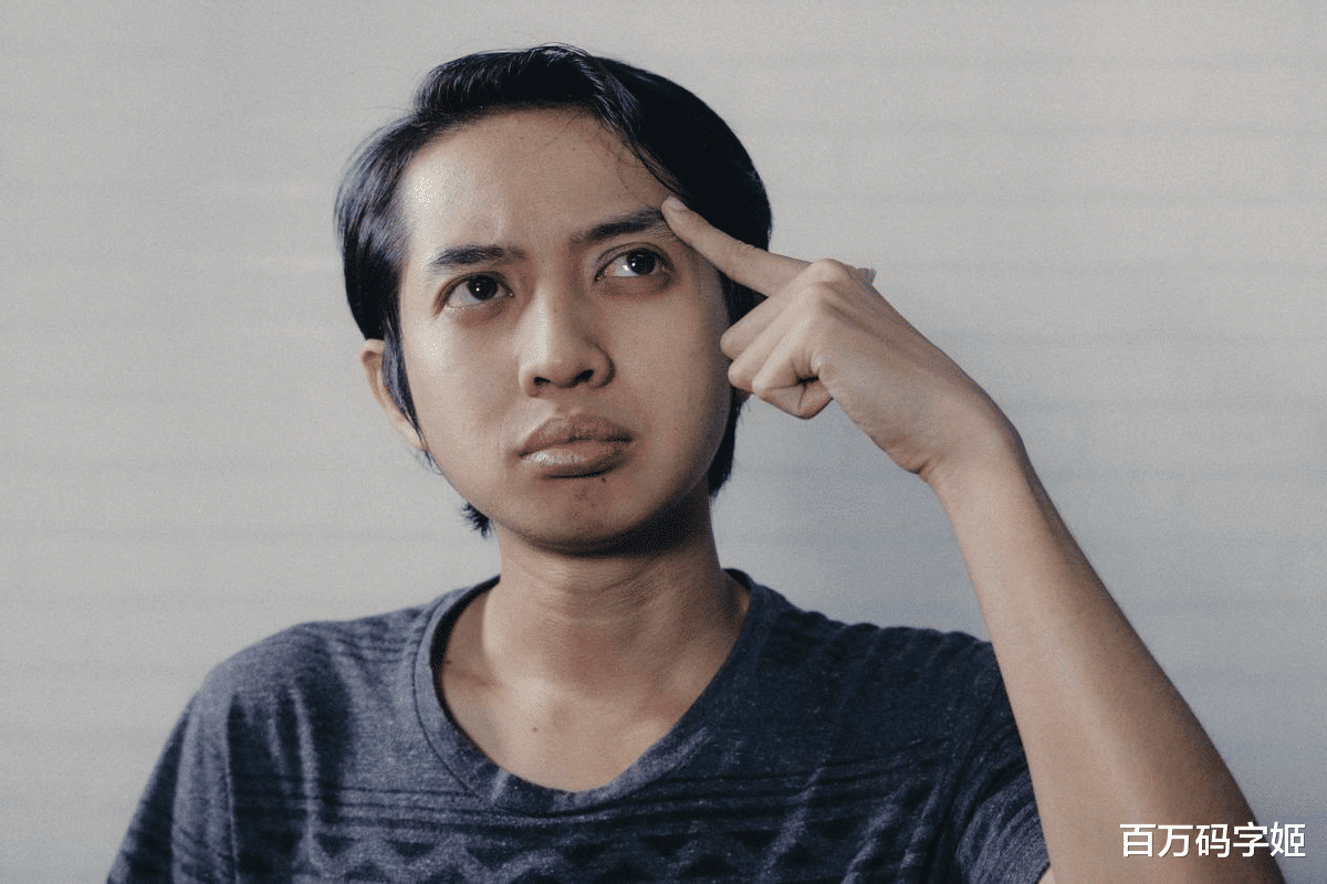 脉脉|2022高校毕业生超千万？九五后：“别急，2020年毕业的还在家躺着呢”