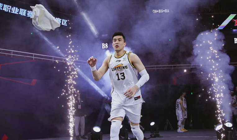 辽宁男篮|收视率新低！辽篮2-0领先广厦，杨鸣手握两大“剧本”，或横扫夺冠