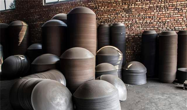 “毒铁锅”遭央视多次曝光,把美食变成“毒药”,大家应提高警惕