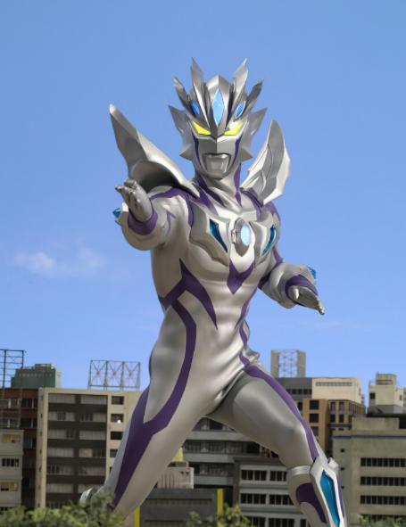 机动奥特曼:帅气度爆表的无限赛罗装甲颜值超越原皮套的造型