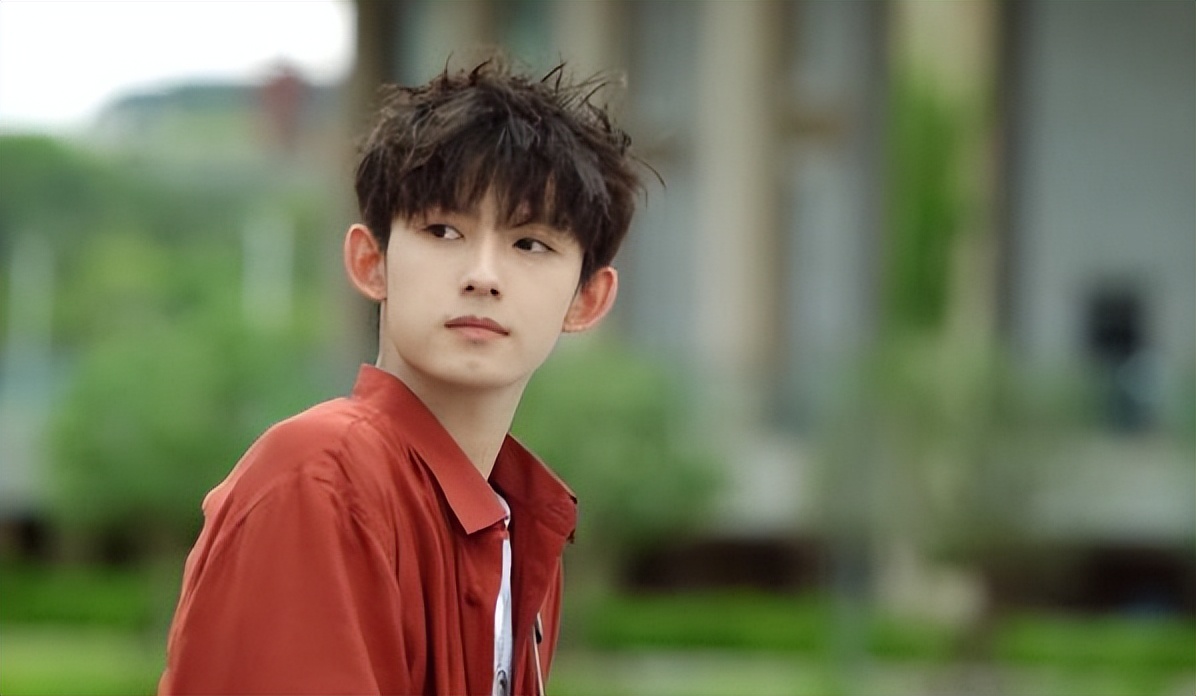 李彧|本来去看“王大锤”,谁知男二号火出圈,你get到他的帅气了吗